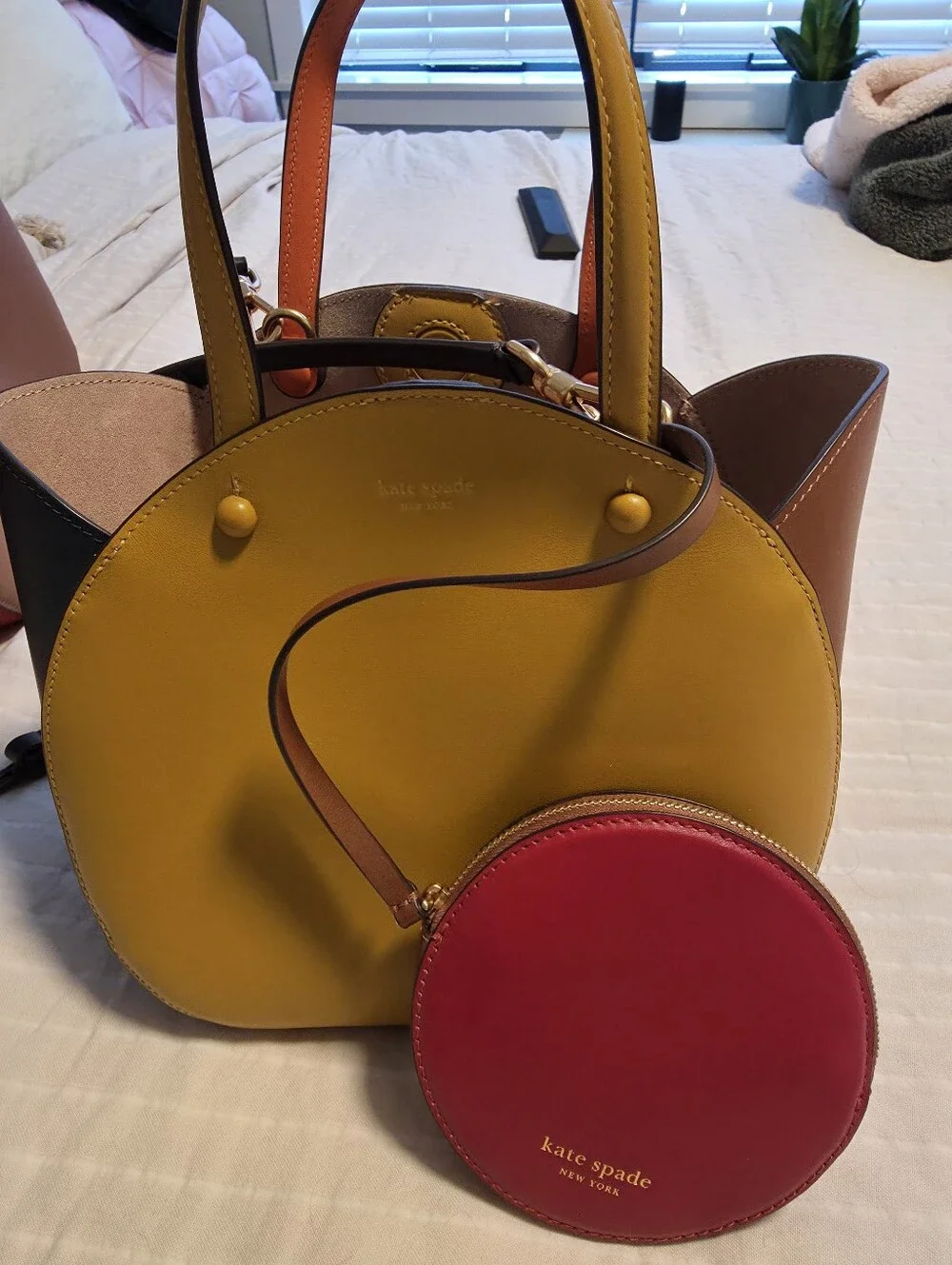 kate spade Yellow Circle Tote with Pink Round Coin Pouch